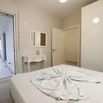 Albania Dream Luxury 2 Cuke